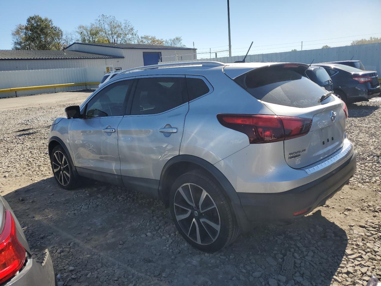 NISSAN ROGUE SPORT S