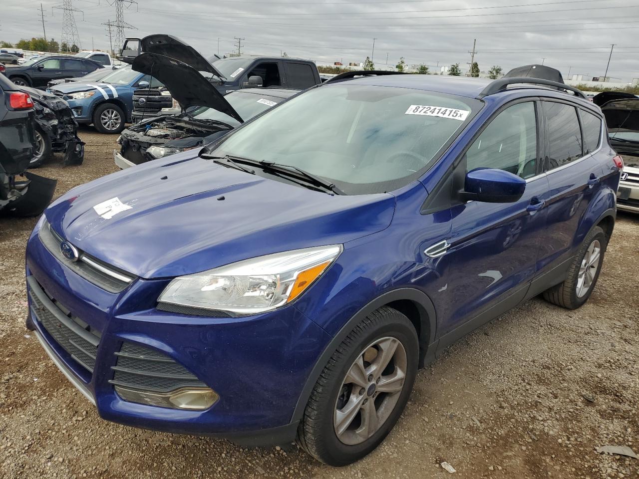 FORD ESCAPE SE