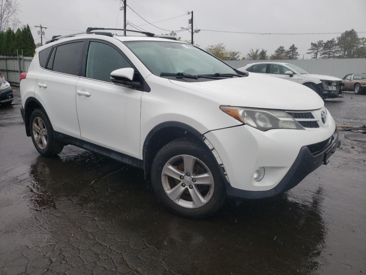 TOYOTA RAV4 XLE