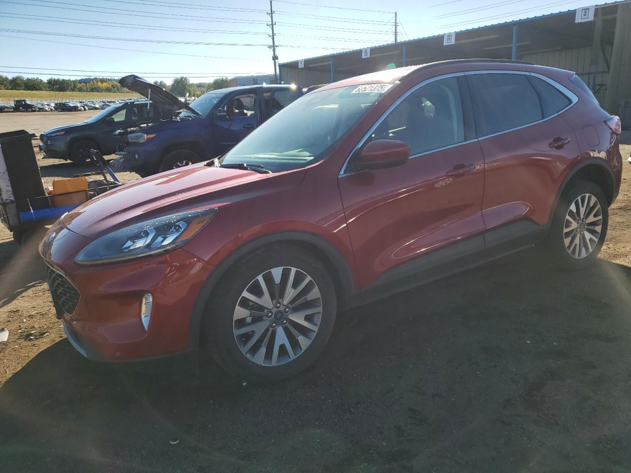 FORD ESCAPE TITANIUM