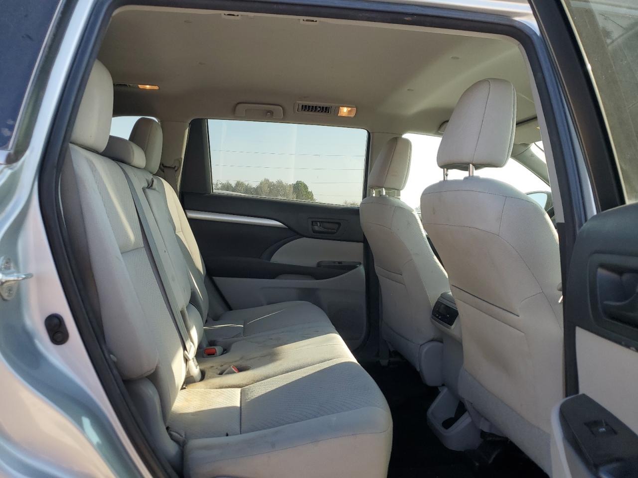 TOYOTA HIGHLANDER LE