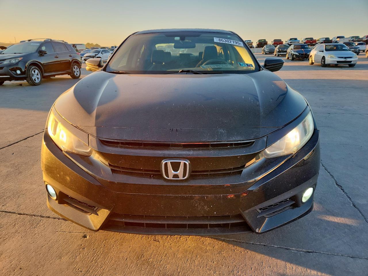 Lot #3305610729 2018 HONDA CIVIC