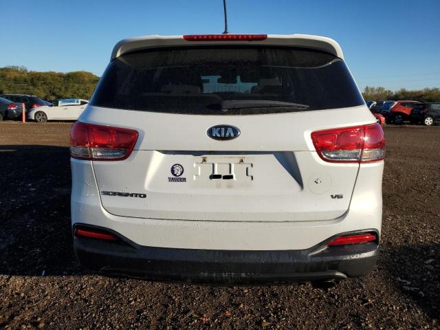 2016 KIA SORENTO LX 5XYPGDA56GG159427