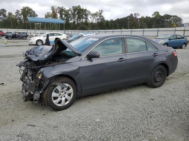TOYOTA CAMRY BASE