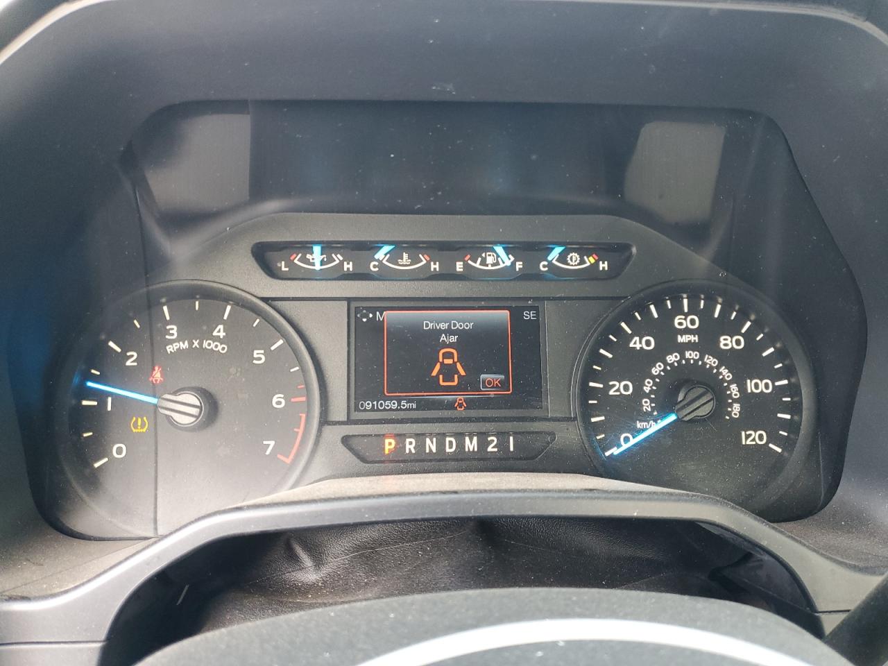 FORD F-150 SUPER CAB