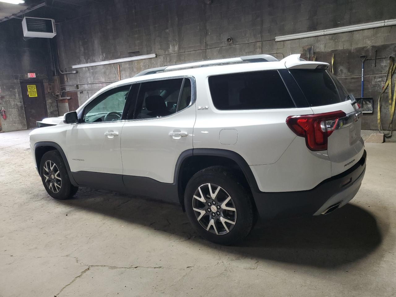 GMC ACADIA SLE