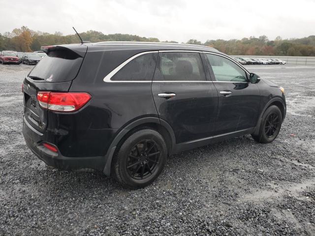 2017 KIA SORENTO LX - 5XYPG4A51HG250638