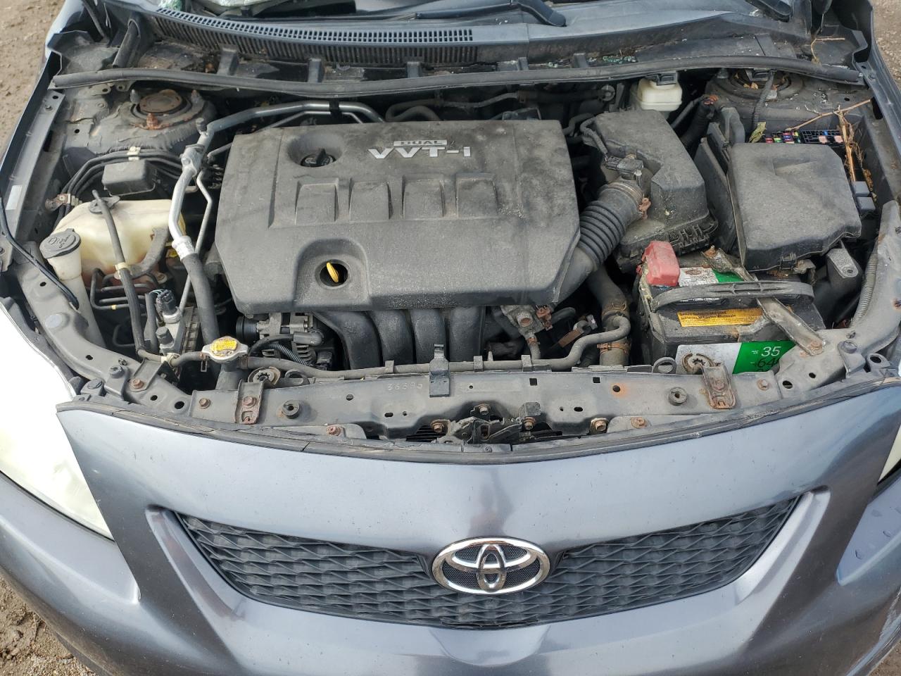 TOYOTA COROLLA BASE
