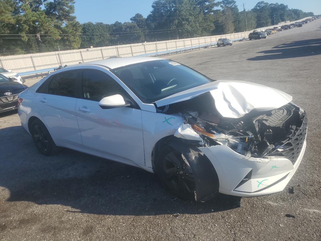 HYUNDAI ELANTRA BLUE