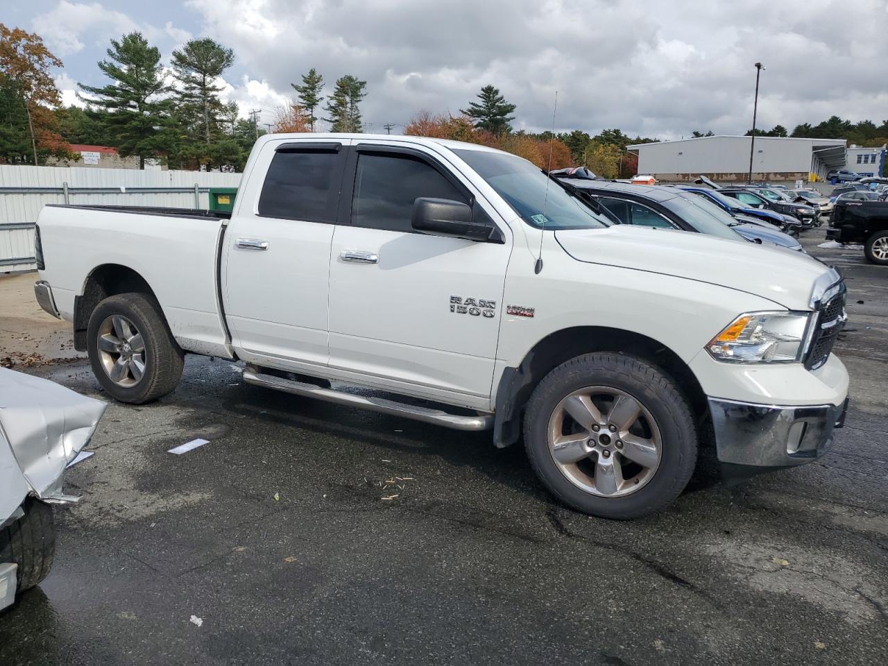 RAM 1500 SLT