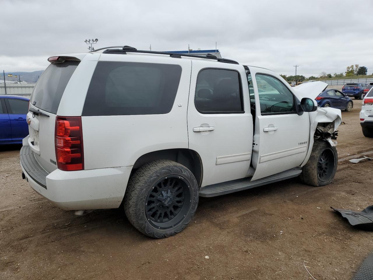 CHEVROLET TAHOE K1500 LT