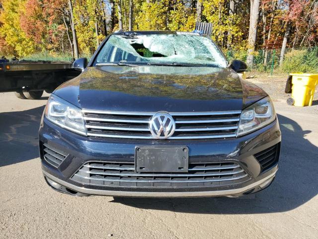 2016 VOLKSWAGEN TOUAREG SP WVGEF9BP2GD010322