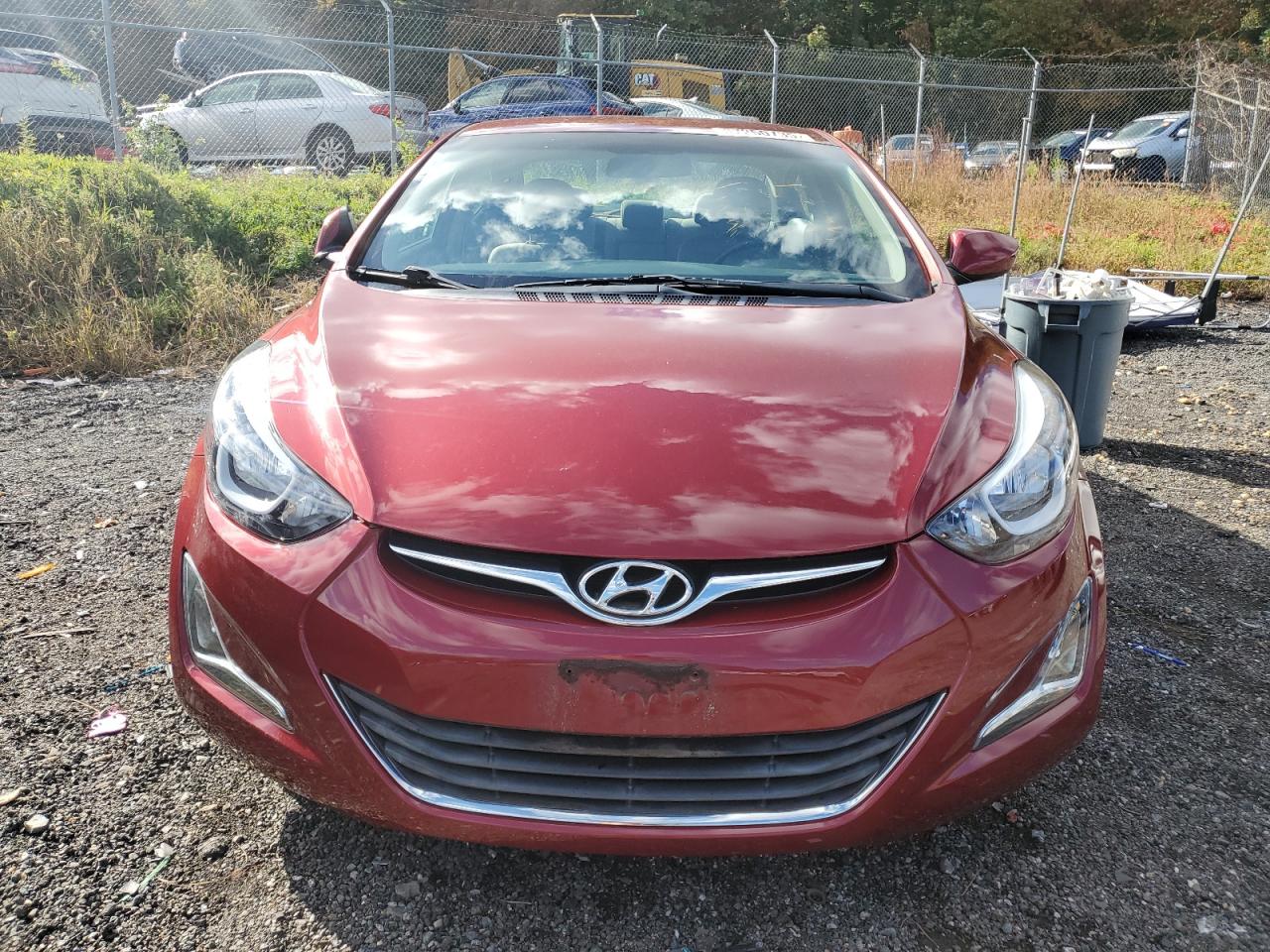 HYUNDAI ELANTRA SE