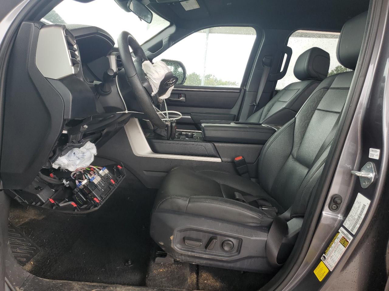 TOYOTA TUNDRA CREWMAX SR