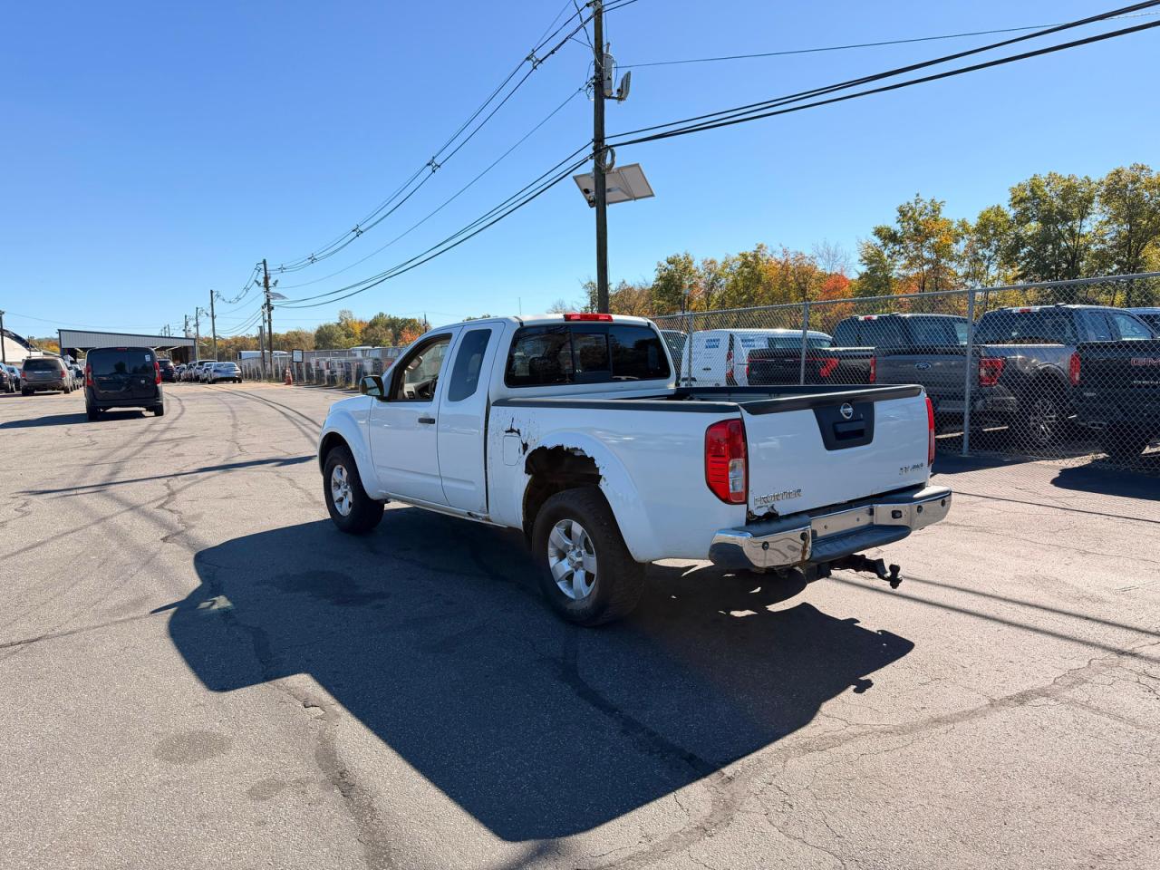 NISSAN FRONTIER SV