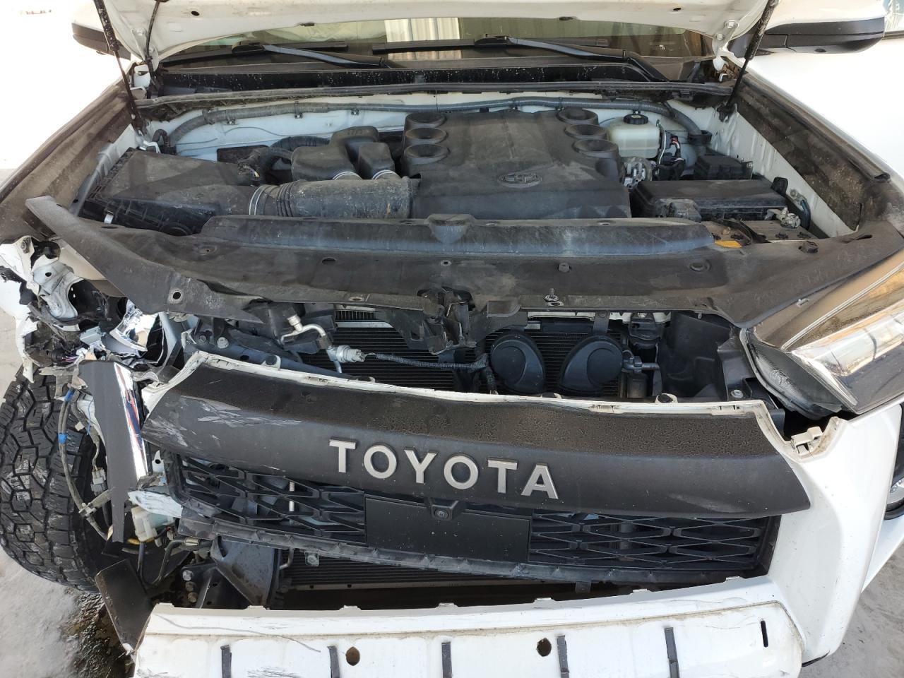 TOYOTA 4RUNNER SR5 PREMIUM