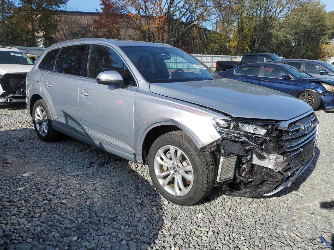 AUDI Q7 PREMIUM PLUS