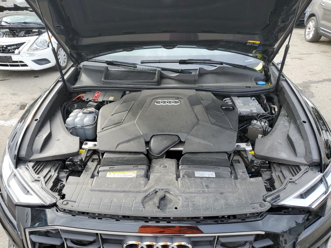 AUDI Q8 PREMIUM PLUS