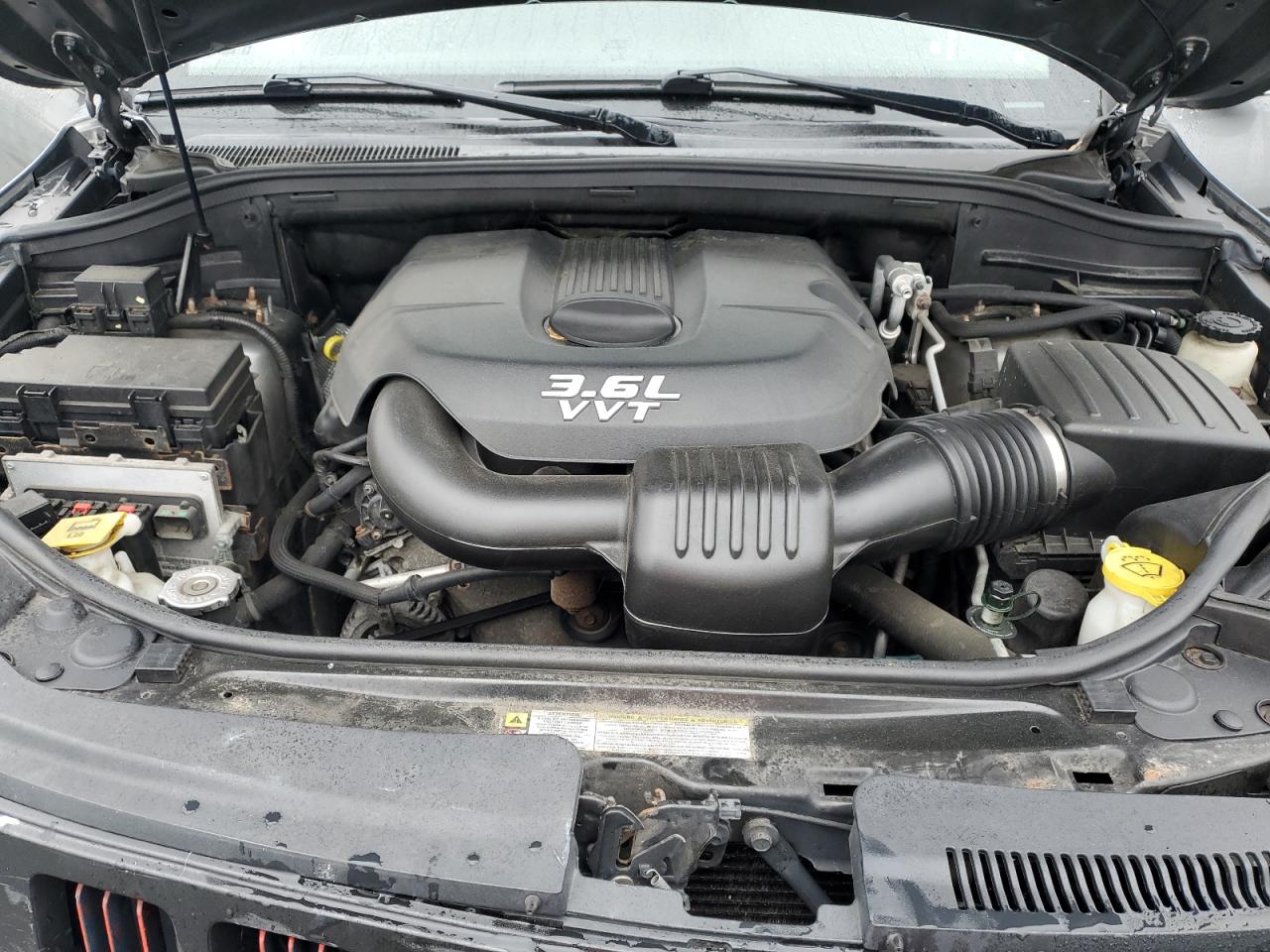 JEEP GRAND CHEROKEE LAREDO