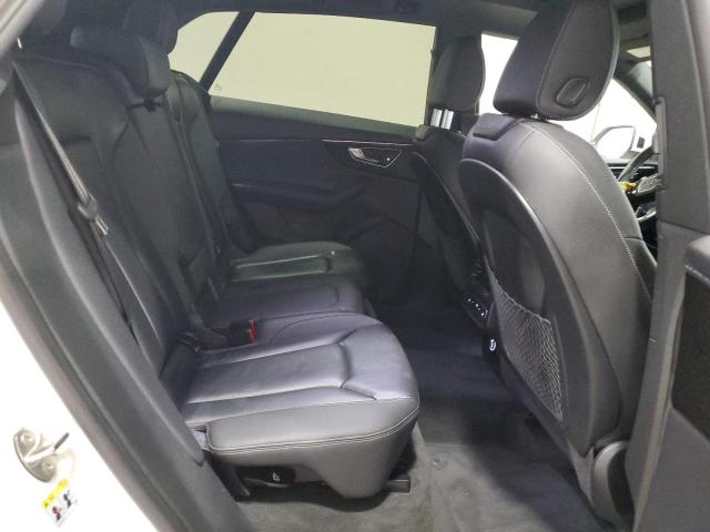 2019 AUDI Q8 PREMIUM WA1AVAF10KD018029