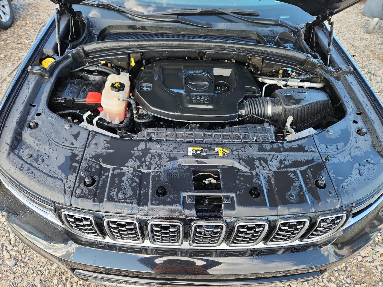 JEEP GRAND CHEROKEE L SUMMIT