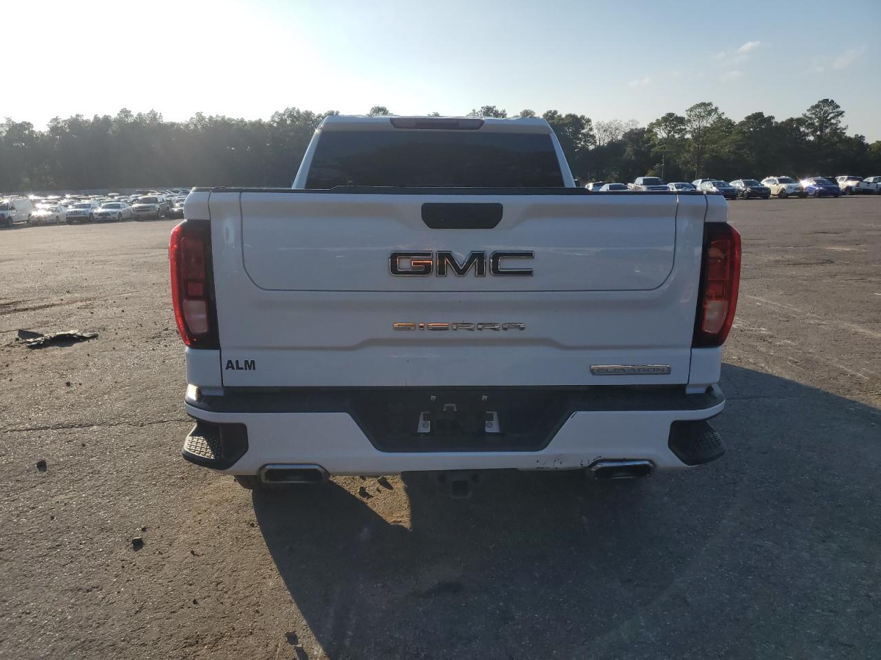 GMC SIERRA K1500 ELEVATION
