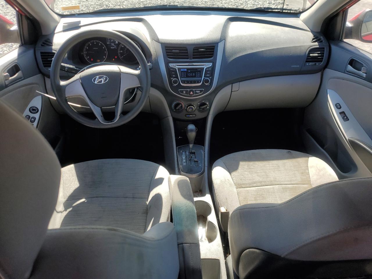 HYUNDAI ACCENT SE
