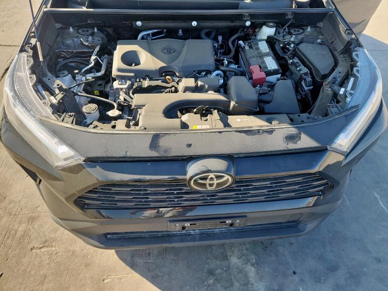2024 TOYOTA RAV4 XLE 2T3P1RFV1RW489438