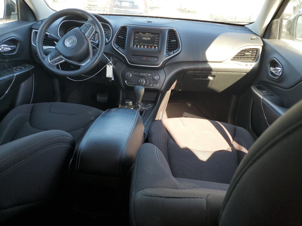 Lot #3302879889 2019 JEEP CHEROKEE L