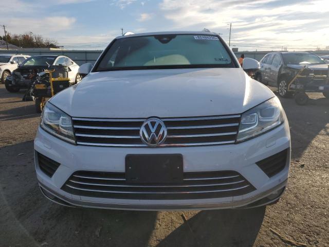 2017 VOLKSWAGEN TOUAREG WO WVGRF7BPXHD006624