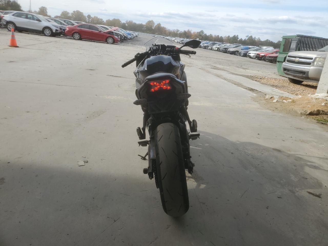 Lot #3284695350 2025 KAWASAKI EX650 R