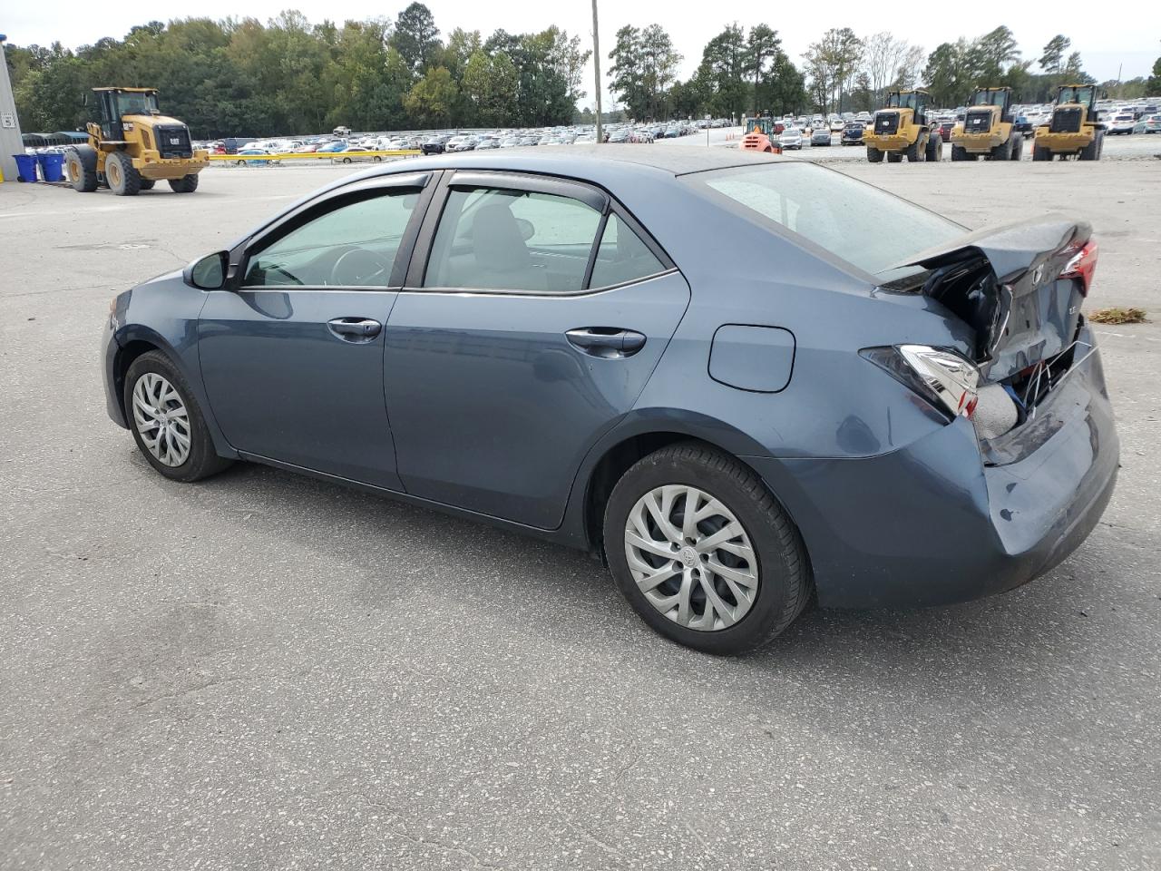 Lot #3301766372 2019 TOYOTA COROLLA L