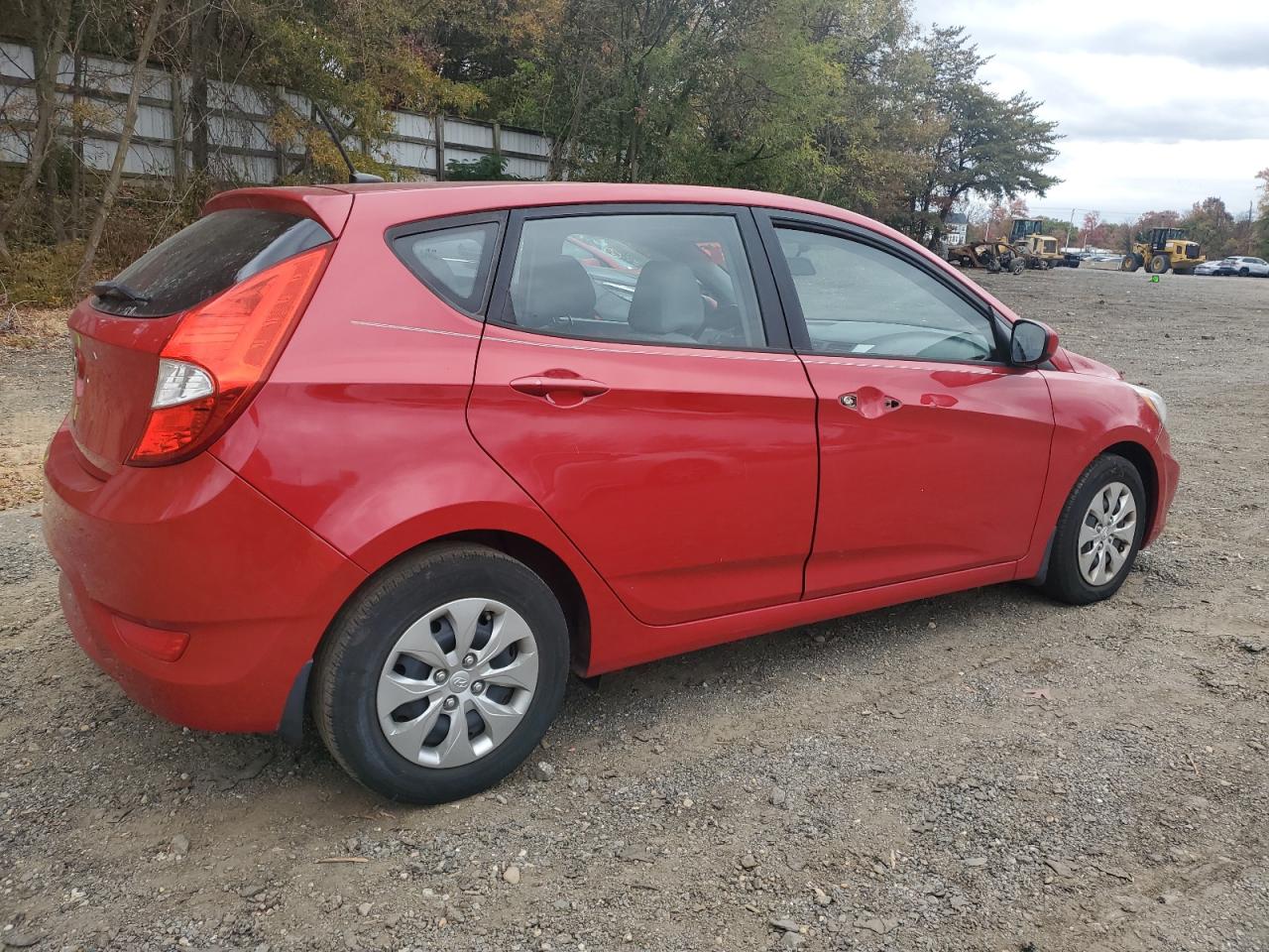 Lot #3317823197 2015 HYUNDAI ACCENT GS