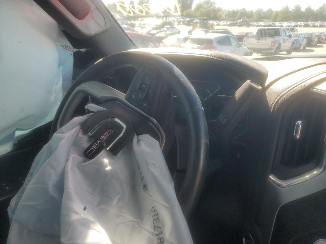 GMC SIERRA K1500 SLT