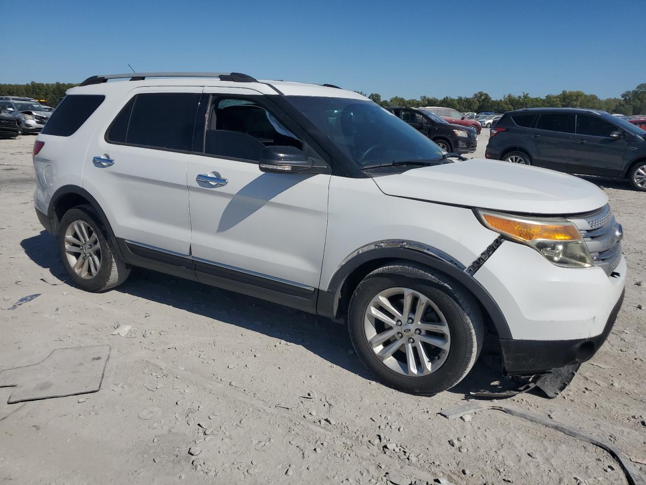FORD EXPLORER XLT