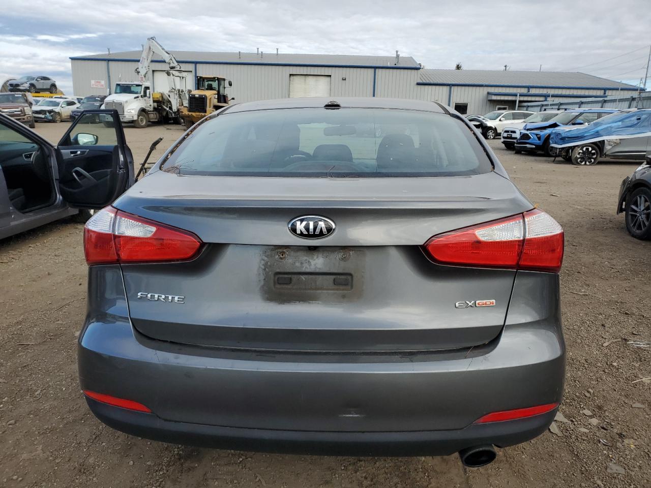 KIA FORTE EX