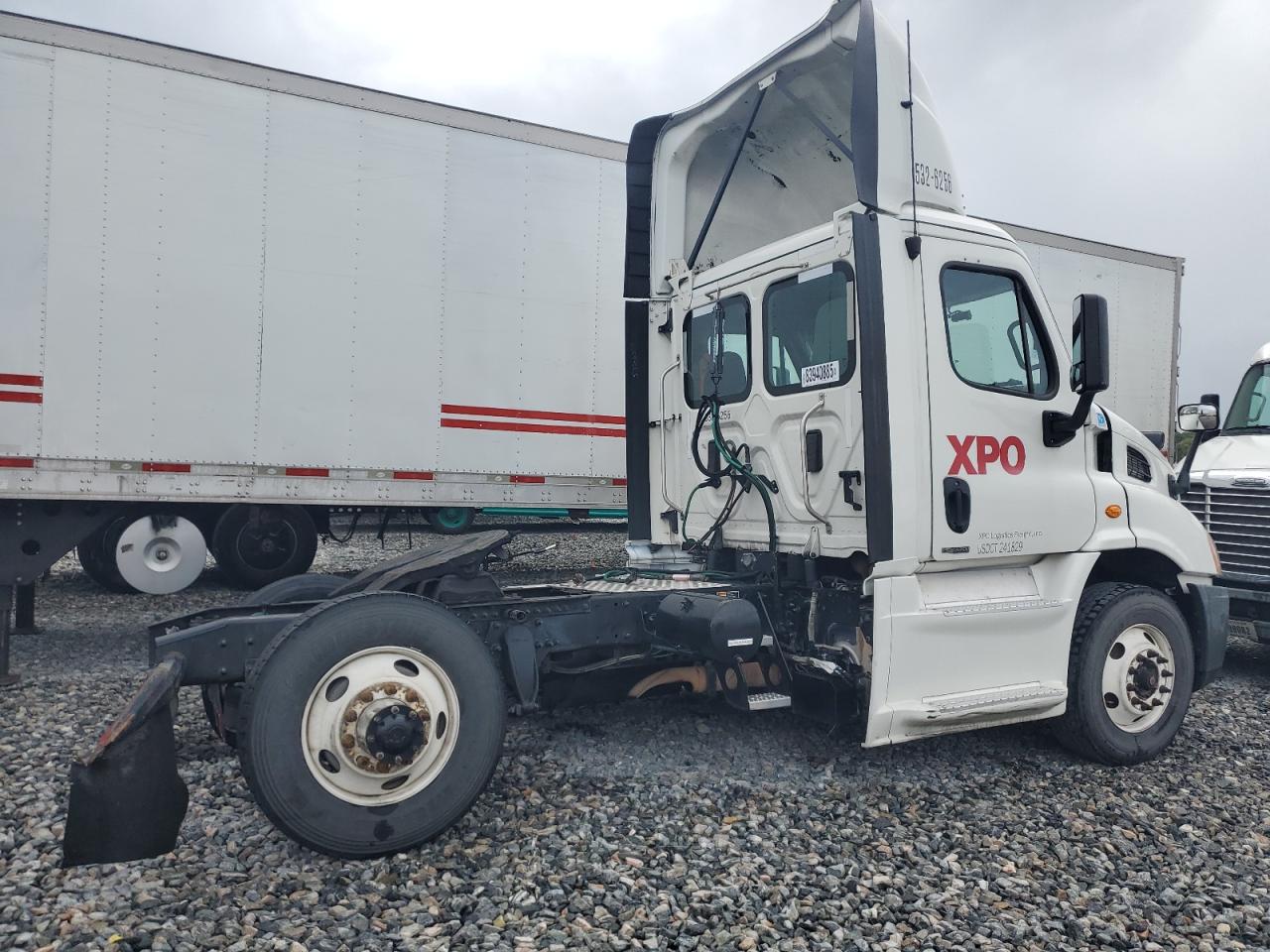 Lot #3266777413 2017 FREIGHTLINER CASCADIA 1