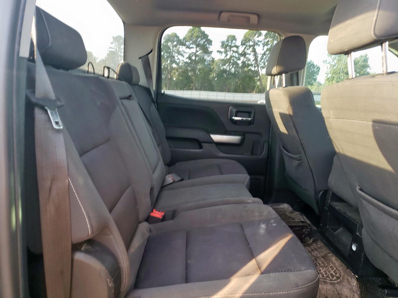 CHEVROLET SILVERADO C1500 LT