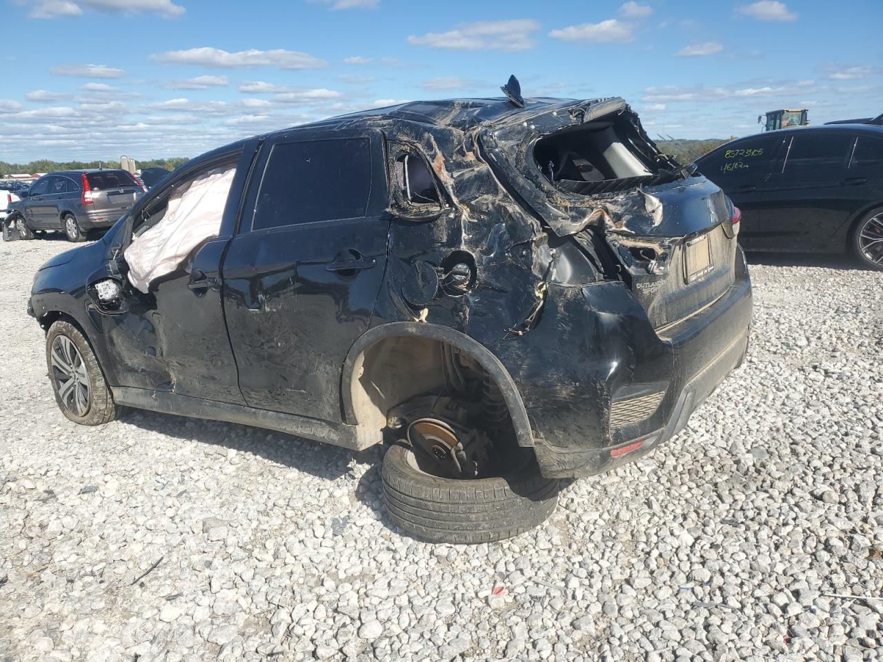 MITSUBISHI OUTLANDER ES