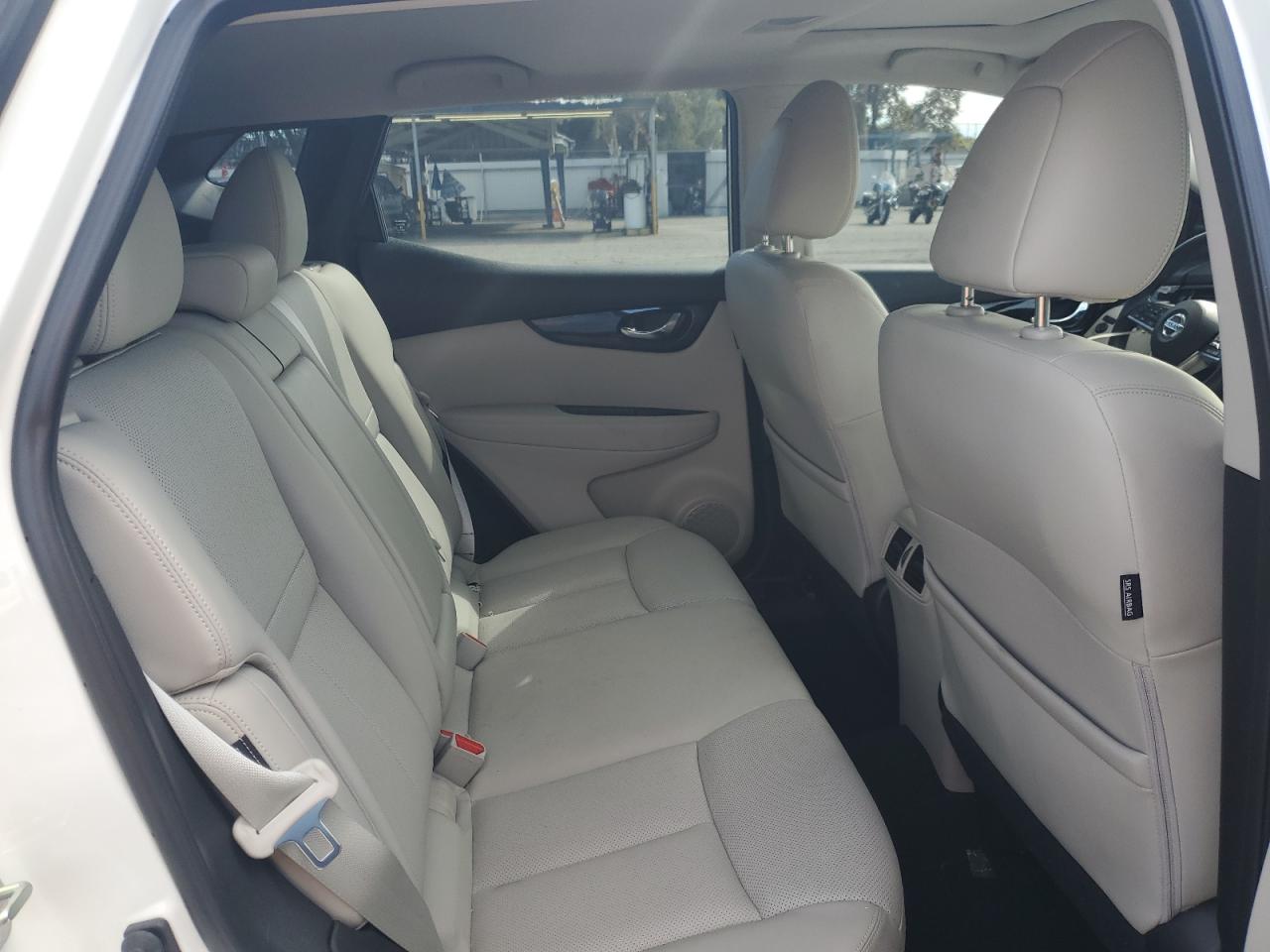 NISSAN ROGUE SPORT SL