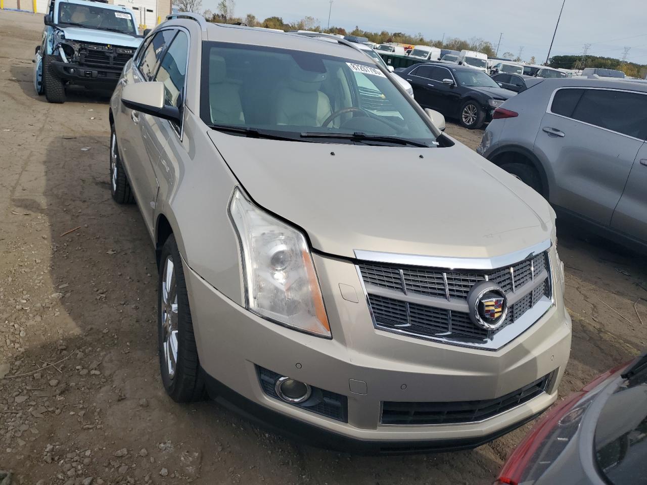 CADILLAC SRX PREMIUM COLLECTION