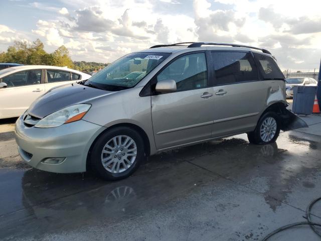 Global Auto Auctions: 2009 TOYOTA SIENNA XLE