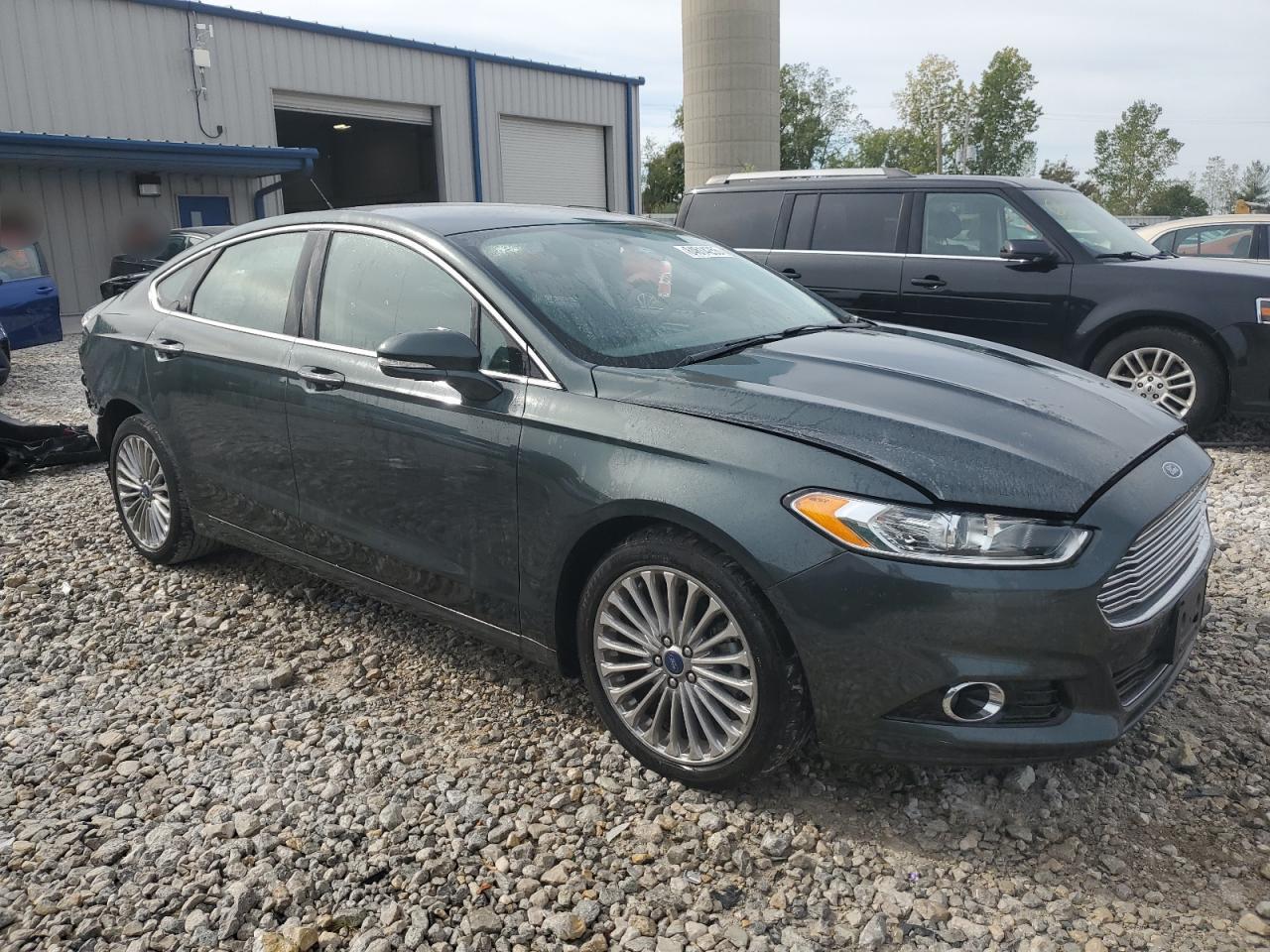 FORD FUSION TITANIUM