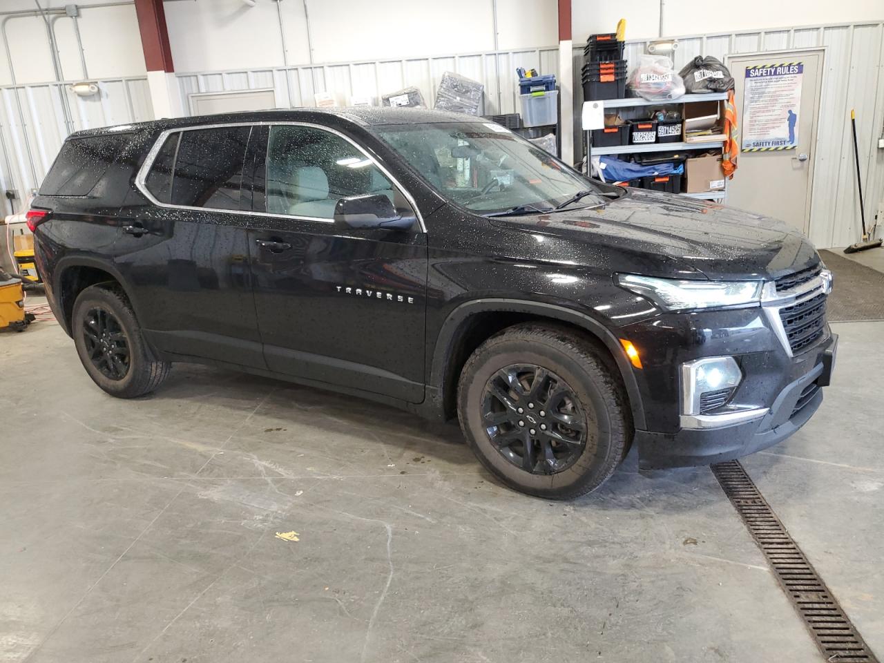 CHEVROLET TRAVERSE LS