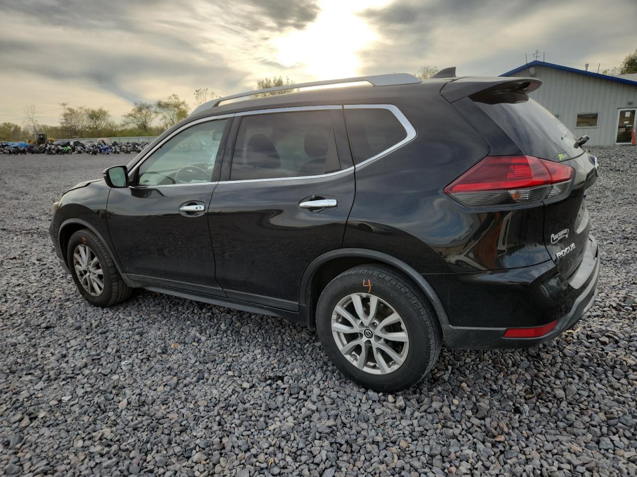 NISSAN ROGUE S