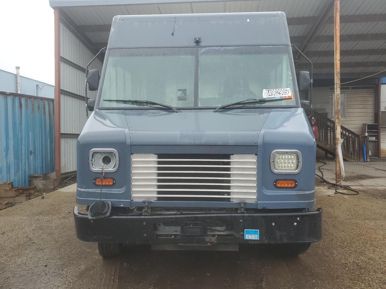 Lot #3304517434 2021 FORD F59