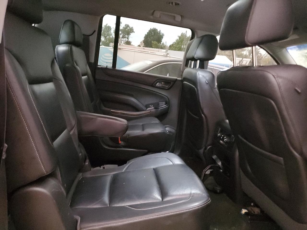 CHEVROLET SUBURBAN K1500 LT