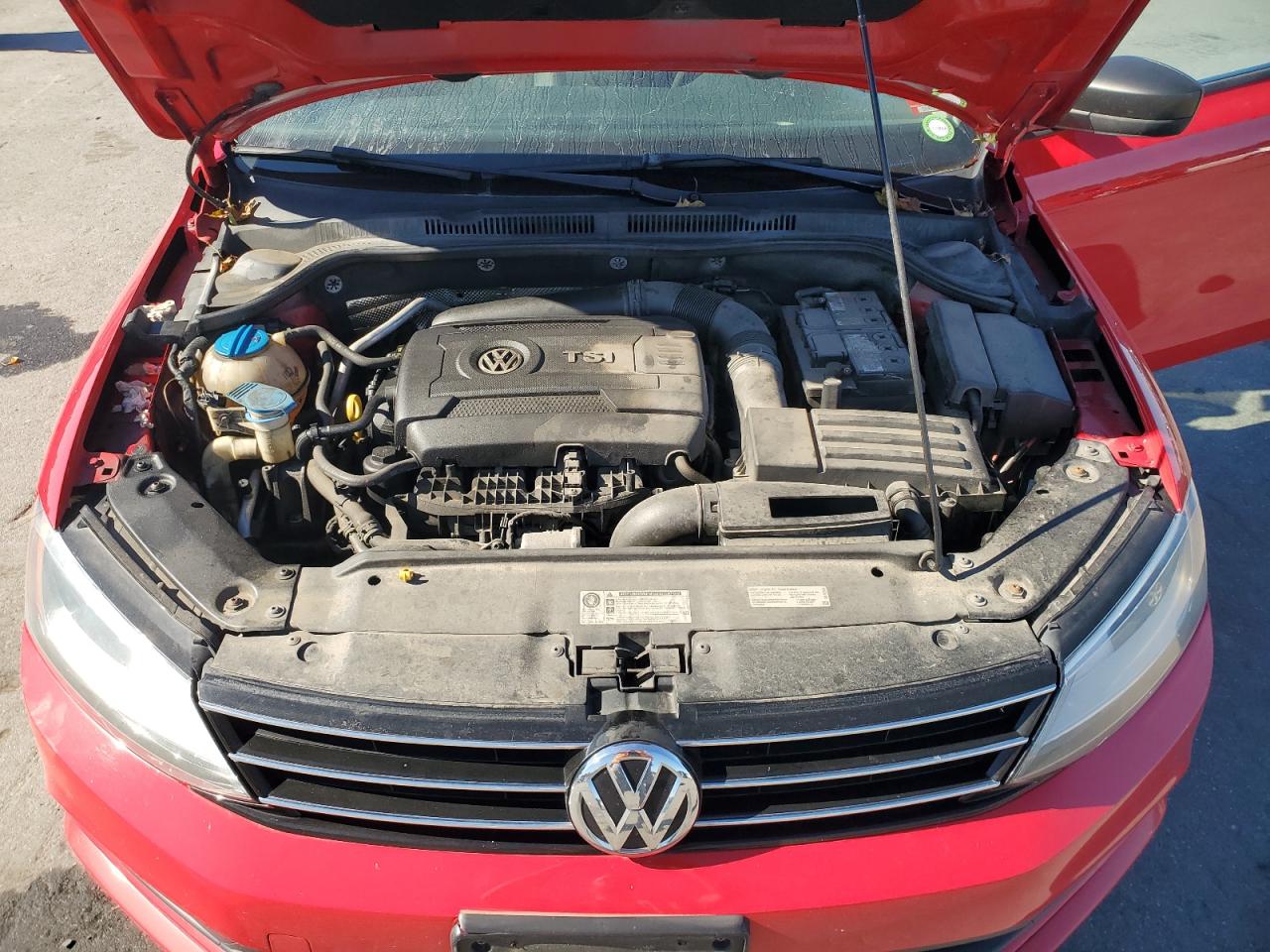 VOLKSWAGEN JETTA SE