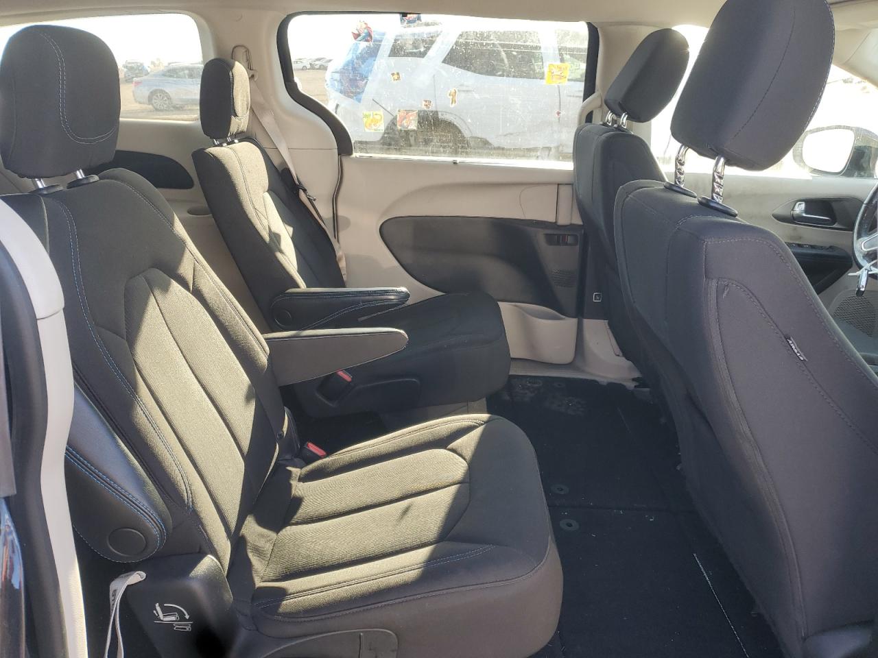 CHRYSLER PACIFICA TOURING