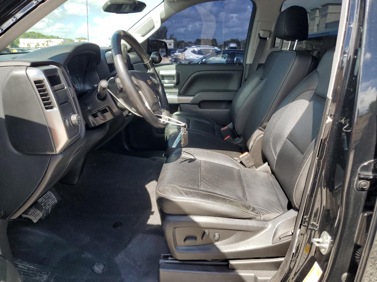 CHEVROLET SILVERADO C1500 LT